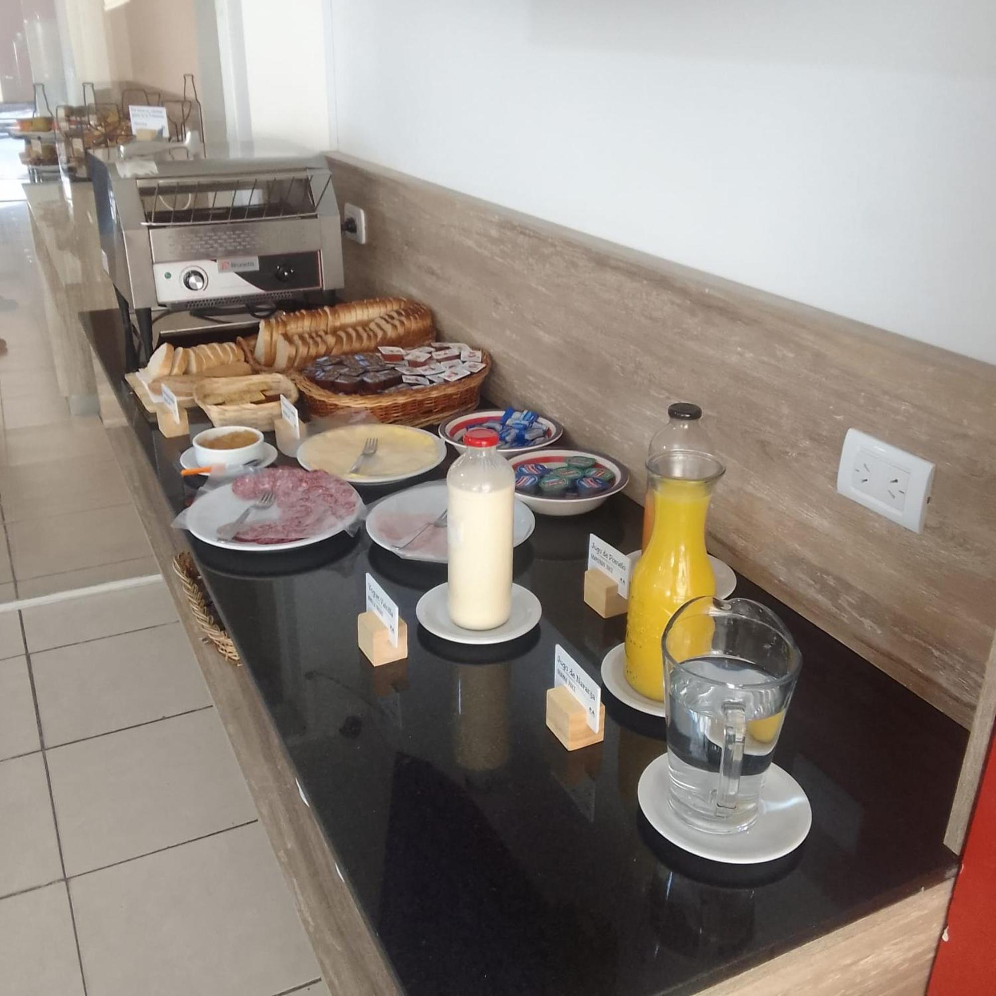 Dakar Hotel Мендоса Экстерьер фото