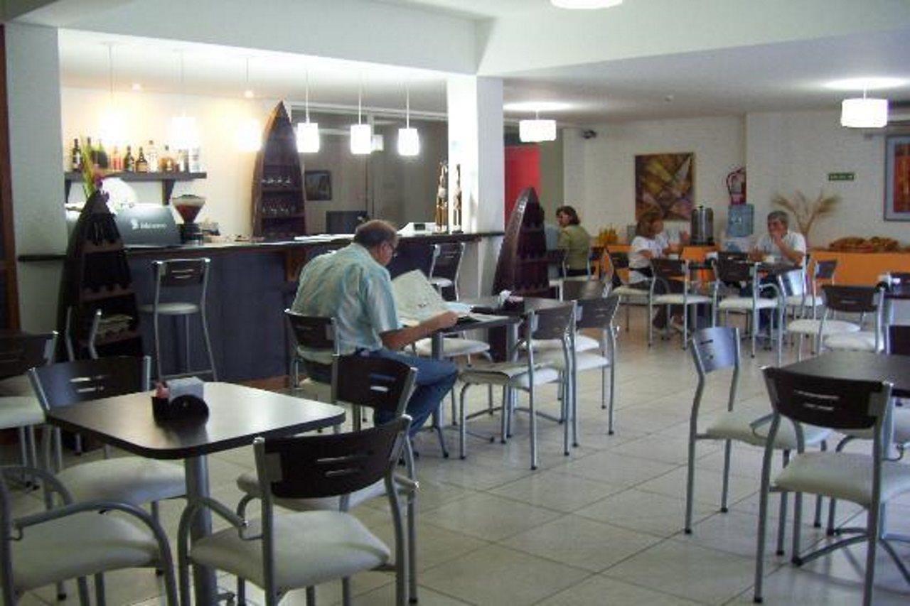 Dakar Hotel Мендоса Экстерьер фото