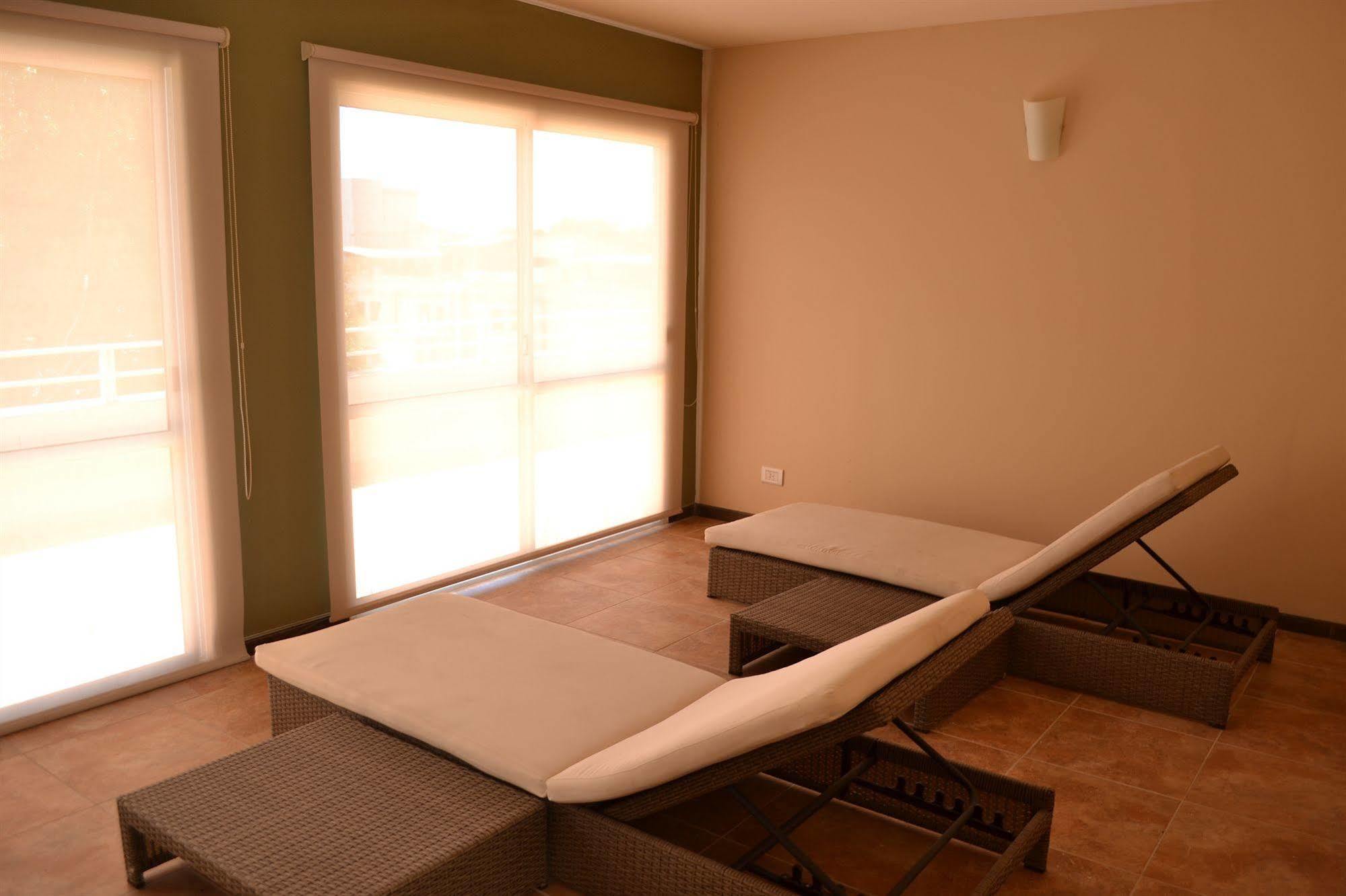 Dakar Hotel Мендоса Экстерьер фото